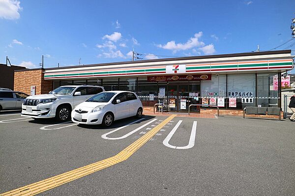 セブンイレブン宝塚山本東3丁目店