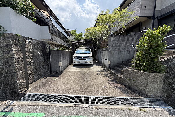 物件の駐車スペース［2026年7月3日撮影］