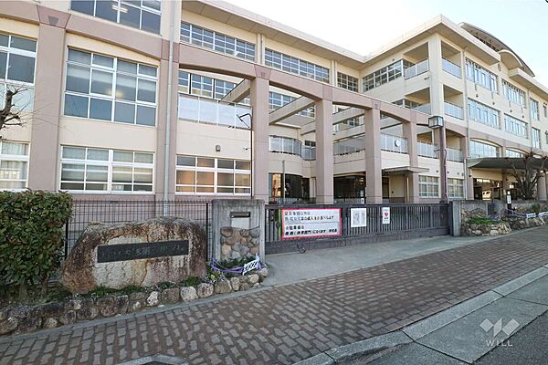 宝塚第一小学校[公立]の外観