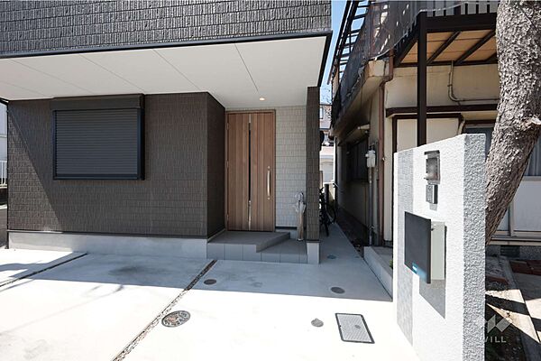 物件の玄関［2026年5月12日撮影］