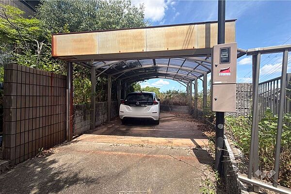 物件の駐車スペース［2026年8月10日撮影］
