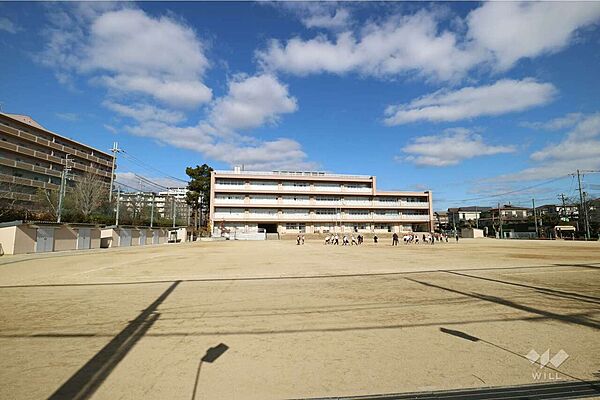 仁川小学校[公立]の外観