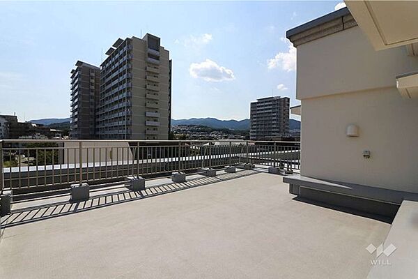 ルーフバルコニー［2026年8月17日撮影］