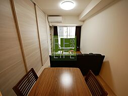 ジェノヴィア上野スカイガーデン 703 7階1LDKのリビング/ダイニング