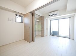 都営新宿線 岩本町駅 徒歩7分の賃貸マンション 5階1DKのリビング/ダイニング