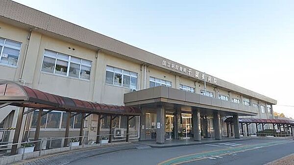 千葉東病院 徒歩22分。 1690m