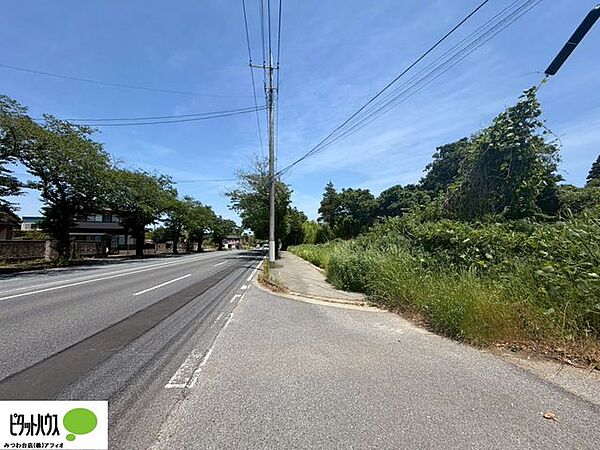 前面道路含む現地写真