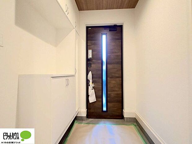 安心のダブルロック玄関ドア