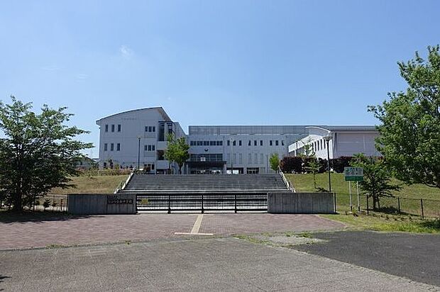 佐倉市立/臼井西中学校 徒歩7分。 560m