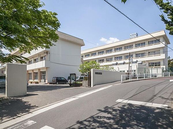 船橋市立/高根中学校 徒歩6分。 450m