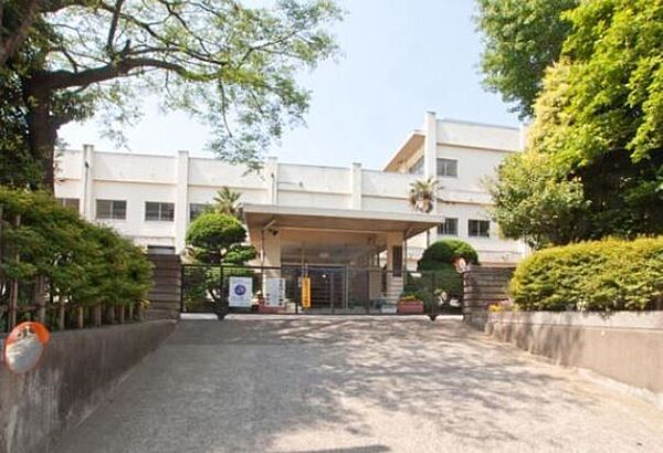 千葉市立草野小学校 徒歩16分。 1230m