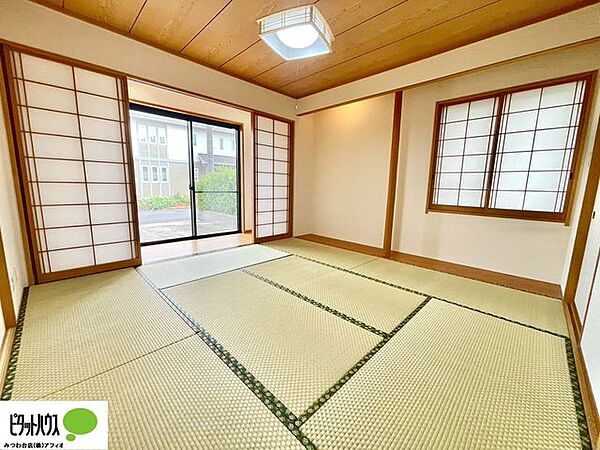 和室は、お子様と遊んだり、家事をしたり、お昼寝など使い勝手様々です