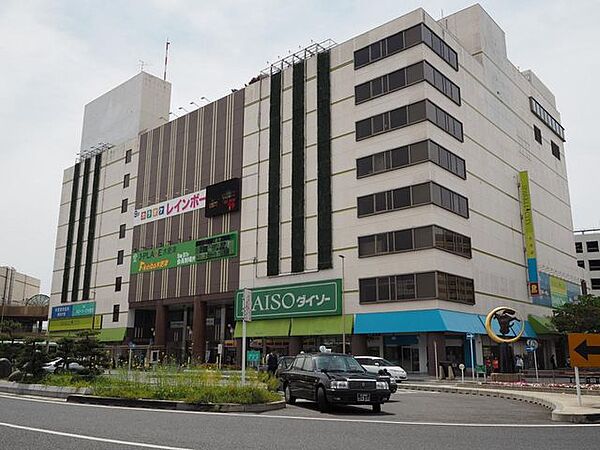 スパークルシティ木更津 徒歩9分。 752m