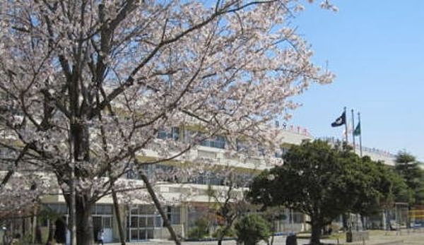 木更津市立高柳小学校 徒歩22分。 1760m