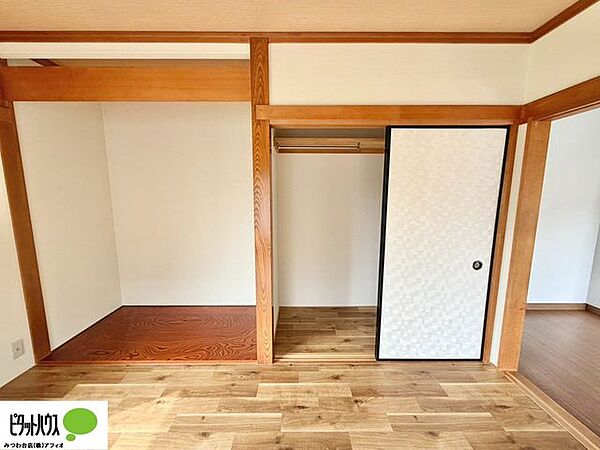 たっぷり収納でお部屋がきれいに片付きます。