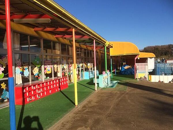 幼稚園型認定こども園光風台中央幼稚園 徒歩5分。 400m