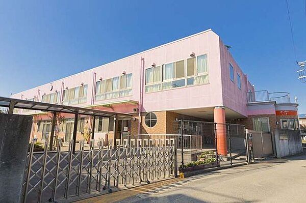 たかつ幼稚園 徒歩6分。 444m