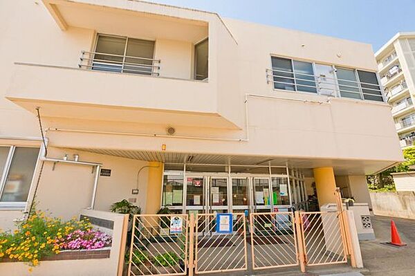 松戸市立牧の原保育所 徒歩10分。 740m