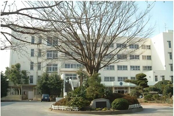 船橋市立　薬円台南小学校 徒歩6分。 480m