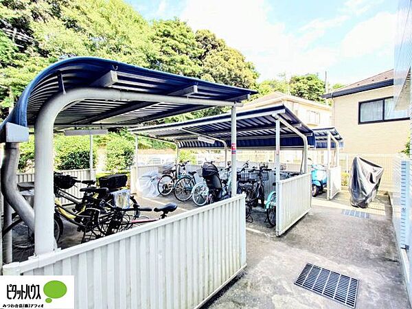 バイク置き場