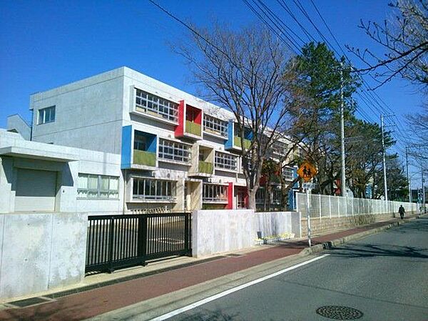 千葉市立/花園中学校 徒歩17分。 1290m