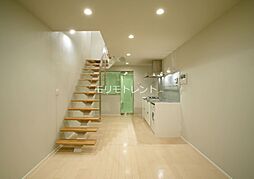 カスタリア麻布十番七面坂 103 1階1LDKのリビング/ダイニング