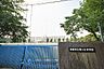 周辺：多摩市立聖ヶ丘中学校
