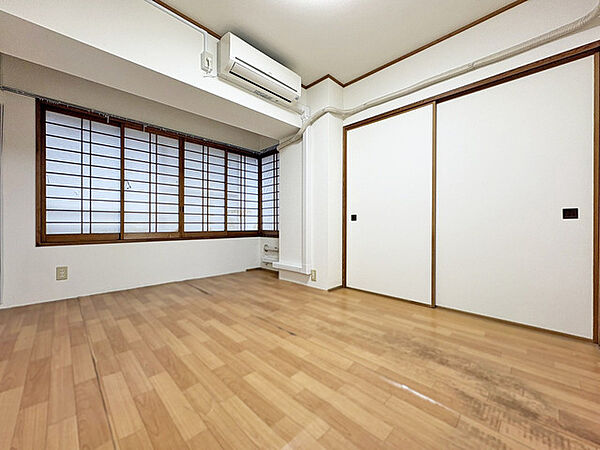 寝室