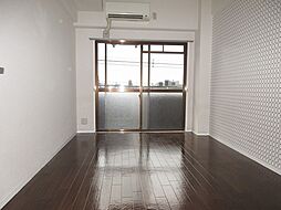 Osaka Metro千日前線 南巽駅 徒歩10分の賃貸マンション 4階1Kのリビング/ダイニング