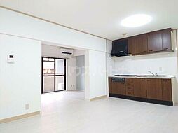 JR東北本線 土呂駅 徒歩7分の賃貸マンション 1階2SLDKのリビング/ダイニング