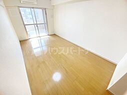 ラ・クールさいたま 4階1Kのリビング/ダイニング