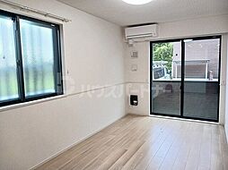 埼玉新都市交通 原市駅 徒歩16分の賃貸アパート 2階1LDKのリビング/ダイニング