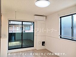 フローラル　グレイス 2階1LDKのリビング/ダイニング