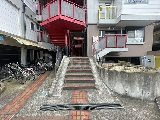 2 / 3