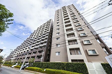 新河岸川近くの爽やかな環境に壮大なスケールで広がる全310邸の大規模レジデンス
