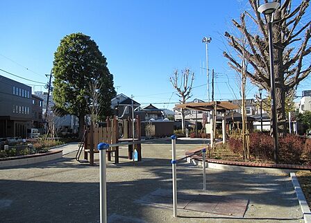 文京区立　西片公園　徒歩3分です。