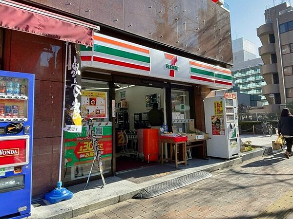 セブンイレブン 東陽２丁目サンヒダカ店　（徒歩4分）