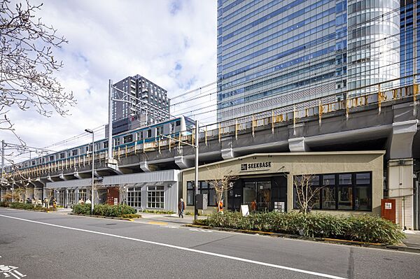 SEEKBASE AKI-OKA MANUFACTURE　徒歩17分です。