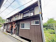 吹田駅より徒歩6分 築50年10ヶ月 2階建の賃貸物件