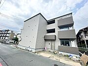 山田駅より徒歩8分 新築 3階建の賃貸物件