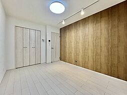 フジパレス吹田正雀 202 2階1Kのリビング/ダイニング