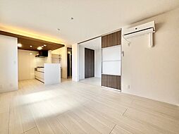 D-residence春日 303 3階3LDKのリビング/ダイニング