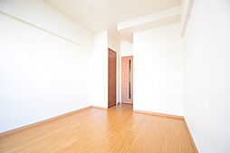 アリビオ江坂南金田 902 9階1Kのリビング/ダイニング