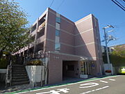 緑地公園駅より徒歩7分 築20年10ヶ月 4階建の賃貸物件