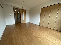 サウスアルカディア 608 6階1Kのリビング/ダイニング