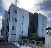 庄内駅より徒歩10分 築2年1ヶ月 4階建の賃貸物件