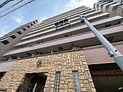 江坂駅より徒歩7分 8階 築18年1ヶ月の賃貸物件