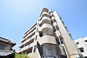 江坂駅より徒歩12分 3階 築23年8ヶ月の賃貸物件
