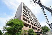 江坂駅より徒歩7分 築17年1ヶ月 14階建の賃貸物件