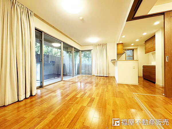 apartment 東京都狛江市和泉本町１丁目
地図を見る